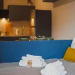 Apartamento Little - Elegant & Quiet With Balcony Near Center *