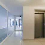 Little - Elegant & Quiet With Balcony Near Center *